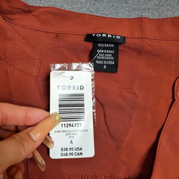 Torrid Harper Challis Pullover Sleeveless Blouse - Picture 5 of 5